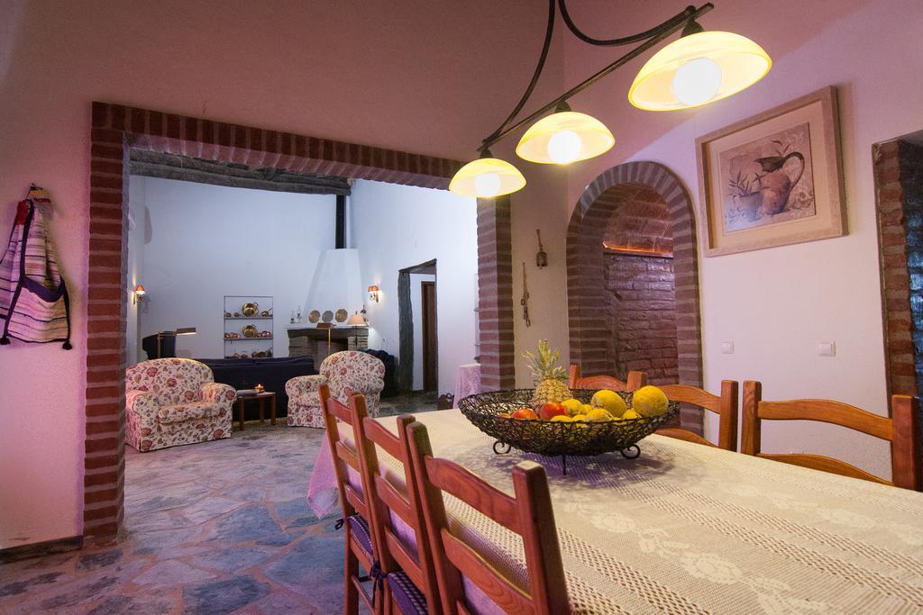 Monte Farropo Otel Monsaraz Oda fotoğraf