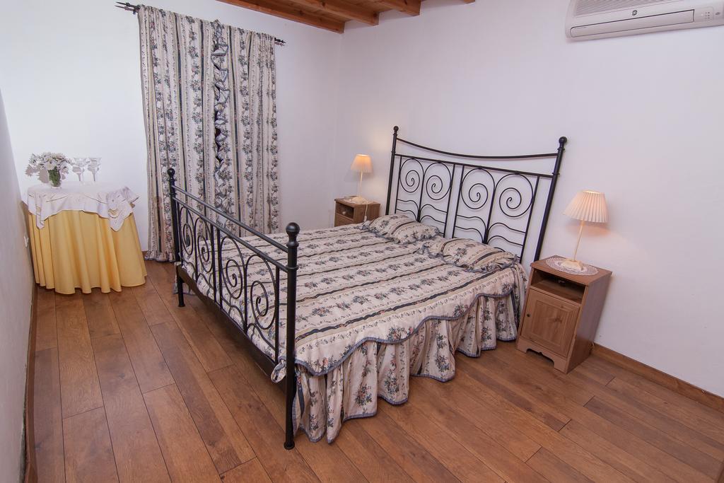 Monte Farropo Otel Monsaraz Oda fotoğraf